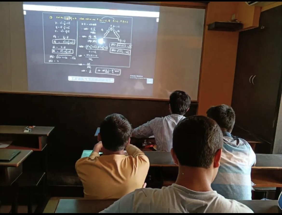 Computer Science students at Vidhyashala Academy